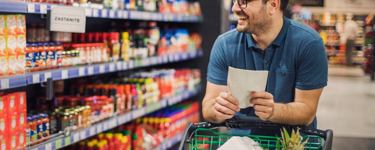 man applying boy math logic while shopping